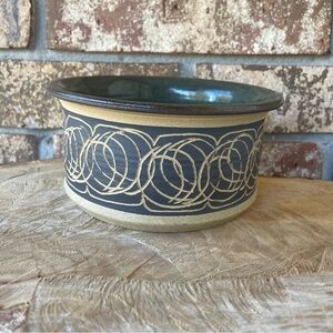 Artisan Pottery Bowl J. Wright 2005 KY 6 1/2” Diameter Beautiful Condition!